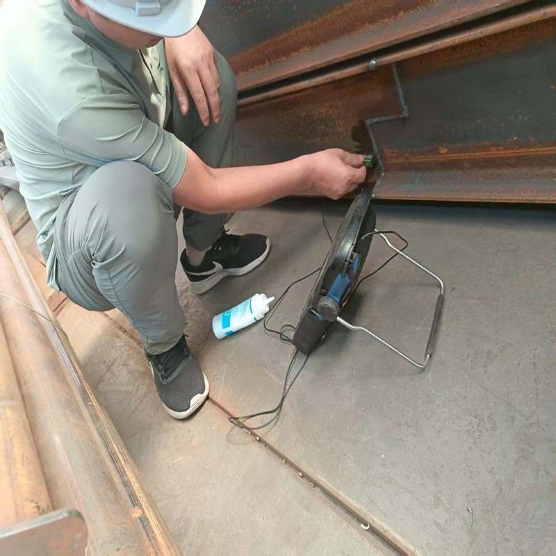 La struttura in acciaio Liweiyuan completa con successo i test ad ultrasuoni dei magazzini della struttura in acciaio esportati in Thailandia