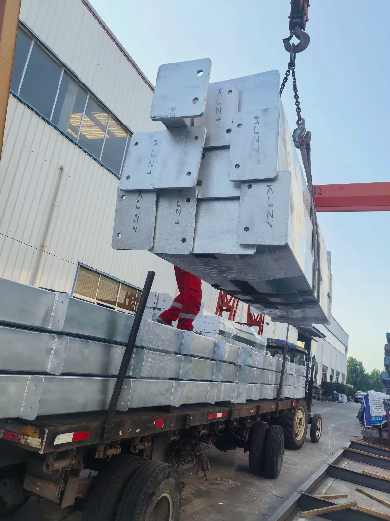 Salpare per nuovi orizzonti! Qingdao Liweiyuan Steel Structure spedisce con successo componenti per il progetto di magazzino logistico in Uruguay